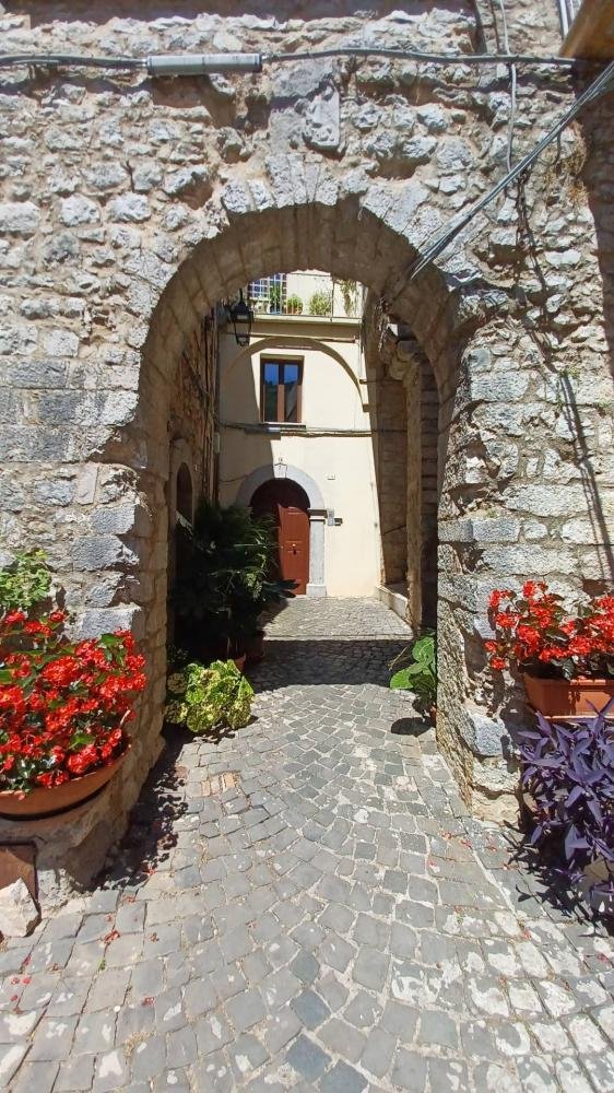 appartamento in vendita a Vallecorsa