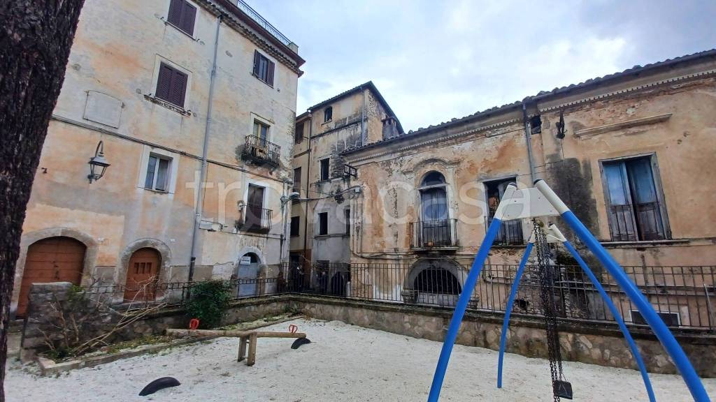 appartamento in vendita a Vallecorsa