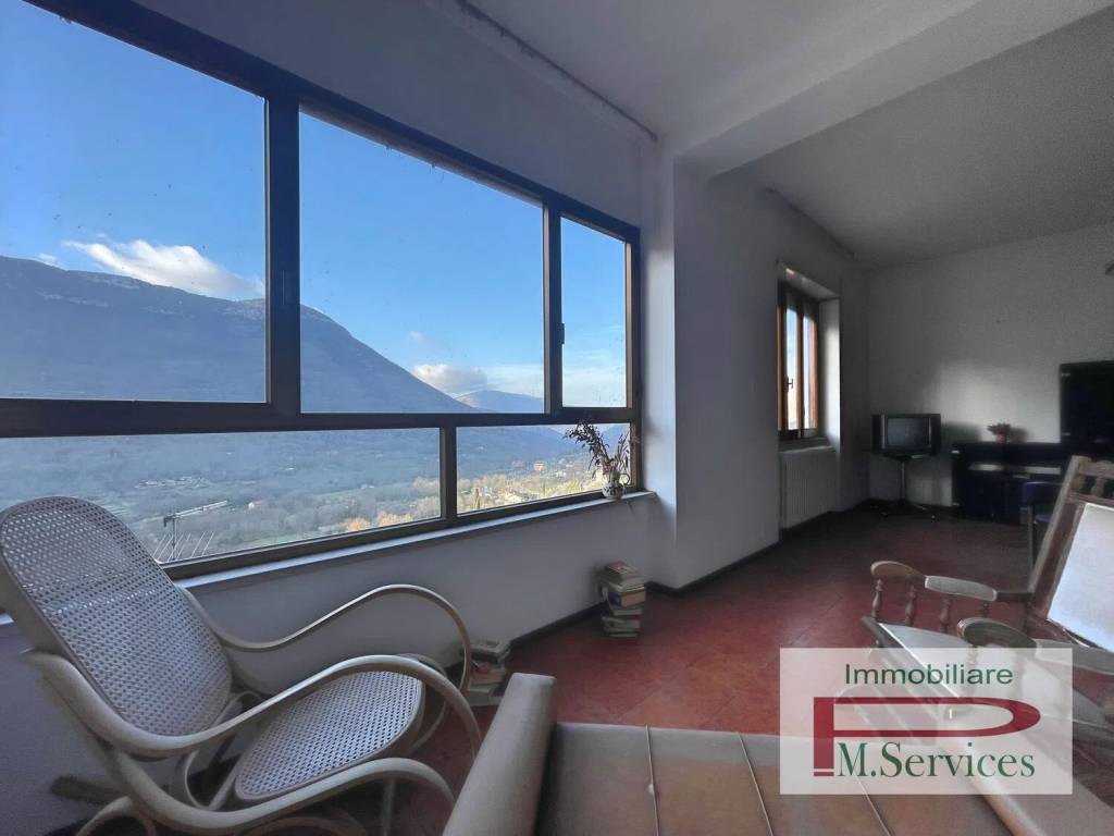 appartamento in vendita a Vallecorsa