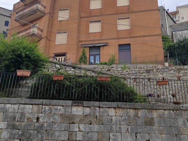 appartamento in vendita a Vallecorsa
