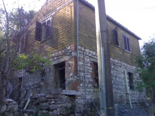 appartamento in vendita a Vallecorsa