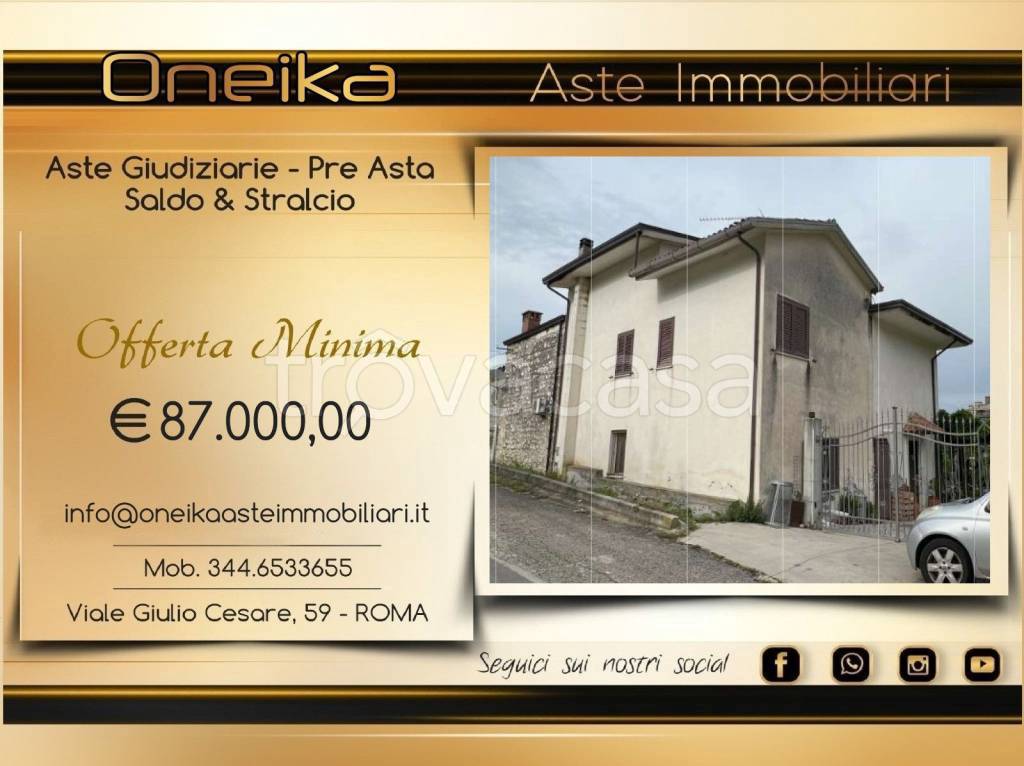 casa indipendente in vendita a Vallemaio