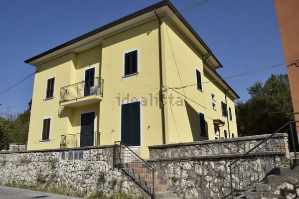 appartamento in vendita a Vallemaio