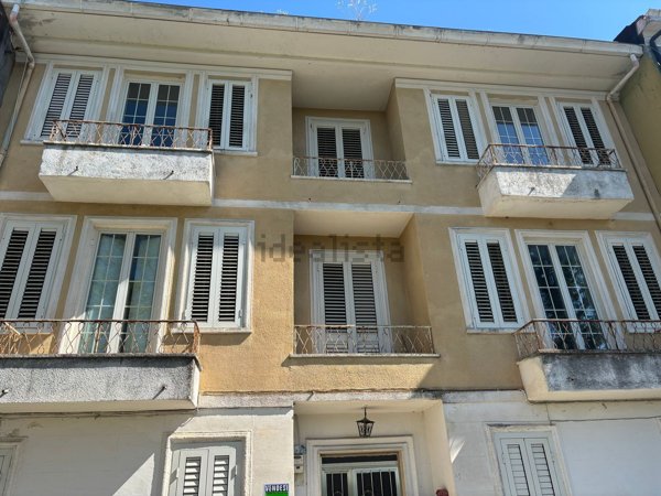 casa indipendente in vendita a Vallerotonda in zona Valvori