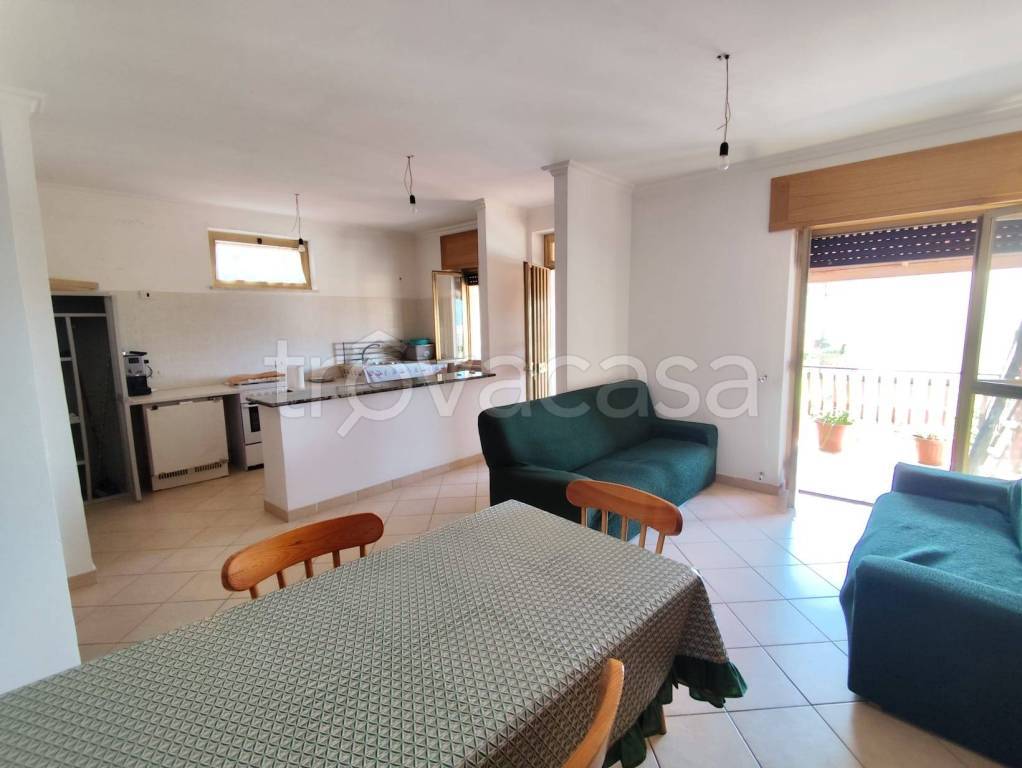 appartamento in vendita a Vallerotonda in zona Valvori