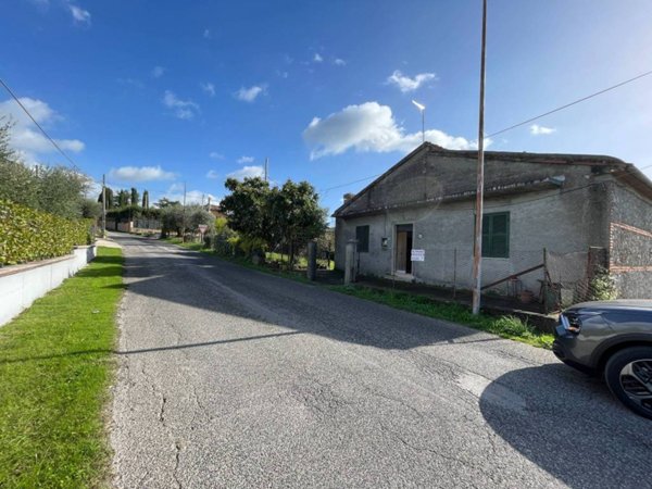 casa indipendente in vendita a Veroli in zona Castelmassimo