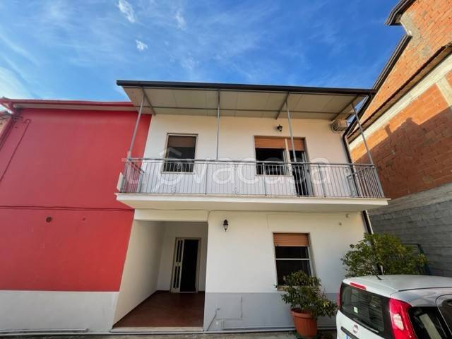 casa indipendente in vendita a Veroli in zona San Giuseppe le Prata