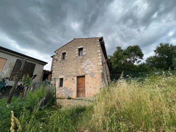 casa indipendente in vendita a Veroli in zona Fontana Fratta
