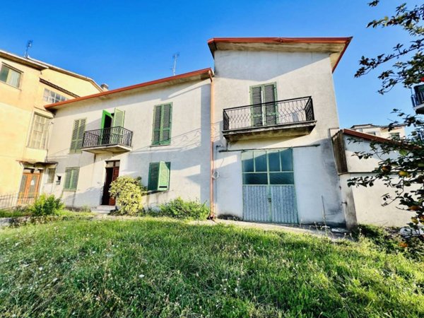 casa indipendente in vendita a Veroli