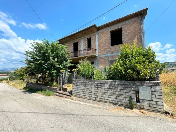 casa indipendente in vendita a Veroli in zona Cotropagno