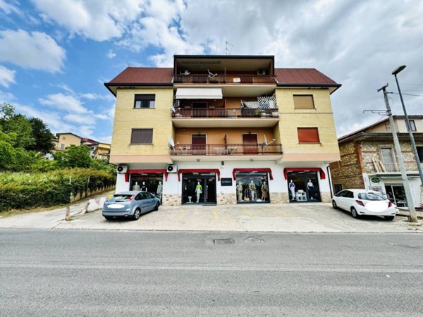 appartamento in vendita a Veroli in zona Sant'Angelo in Villa