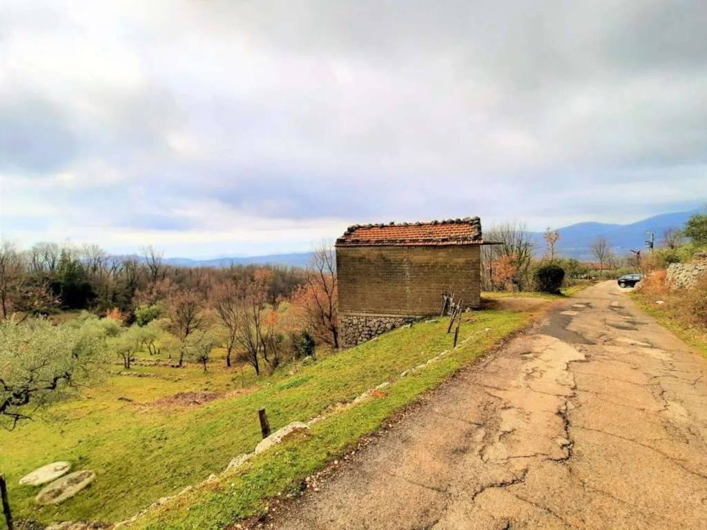 casa indipendente in vendita a Veroli