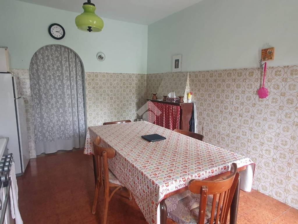 casa indipendente in vendita a Veroli in zona Case Ricci