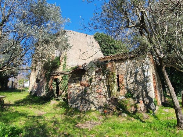 casa indipendente in vendita a Veroli in zona Giglio
