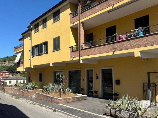 appartamento in vendita a Veroli in zona Giglio
