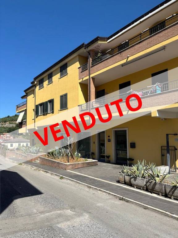 appartamento in vendita a Veroli in zona Giglio
