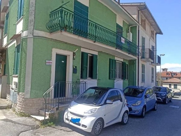 appartamento in vendita a Veroli in zona Giglio