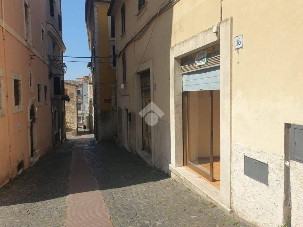 negozio in vendita a Veroli