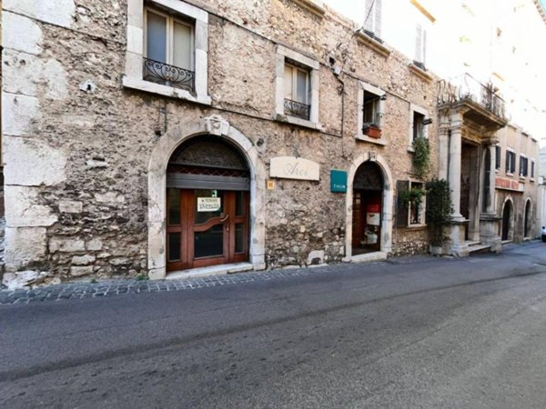 negozio in vendita a Veroli