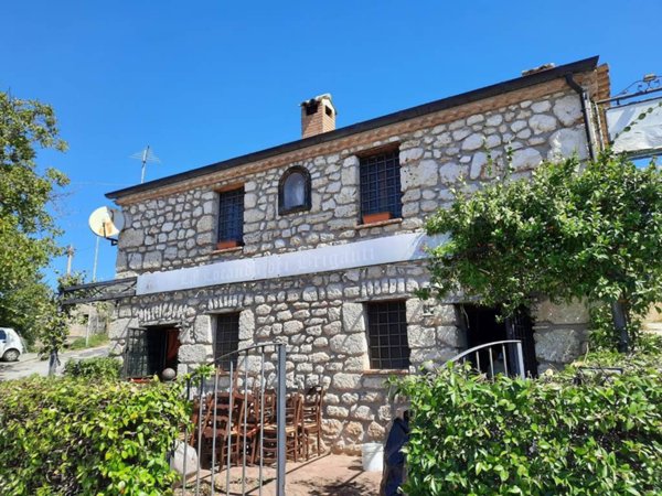 negozio in vendita a Veroli in zona Casamari
