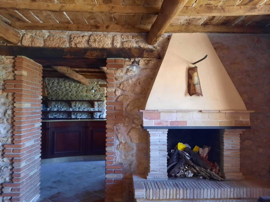 negozio in vendita a Veroli in zona Casamari