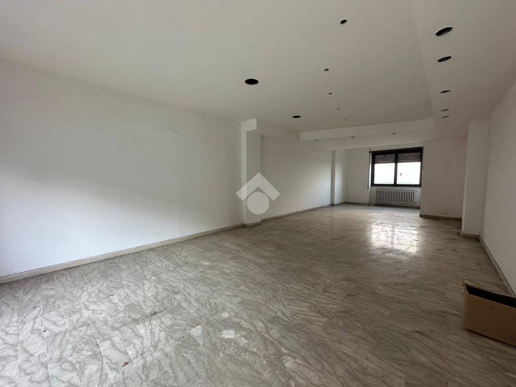 negozio in vendita a Veroli