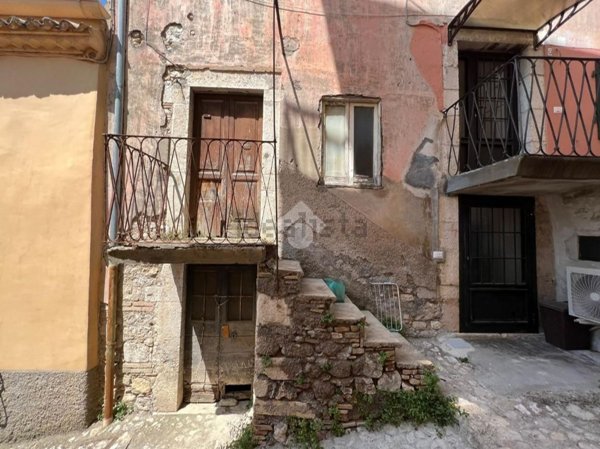 casa semindipendente in vendita a Veroli