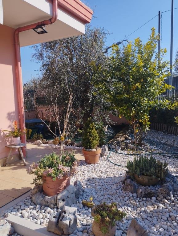 casa indipendente in vendita a Veroli