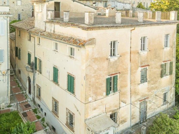 intera palazzina in vendita a Veroli