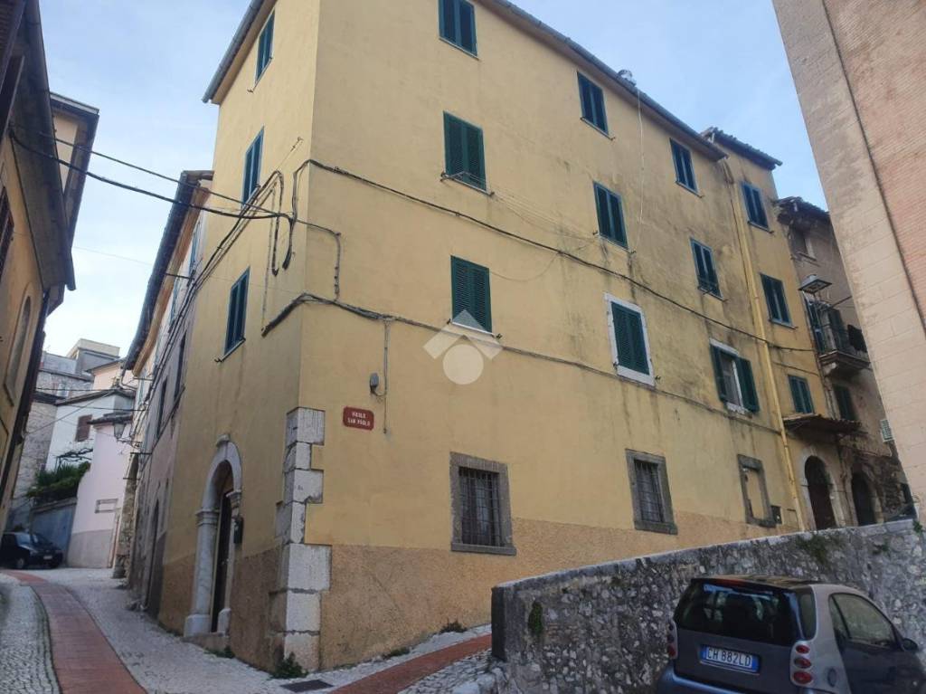 intera palazzina in vendita a Veroli