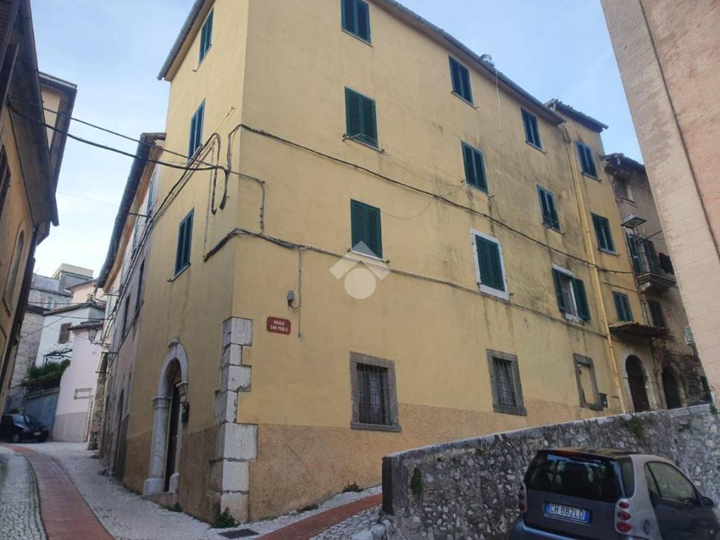 intera palazzina in vendita a Veroli