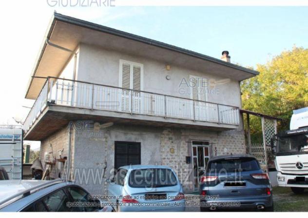 appartamento in vendita a Veroli in zona Madonna degli Angeli