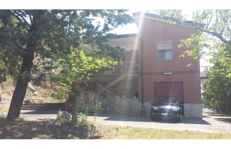 casa indipendente in vendita a Veroli