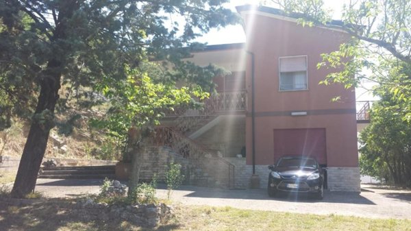 casa indipendente in vendita a Veroli