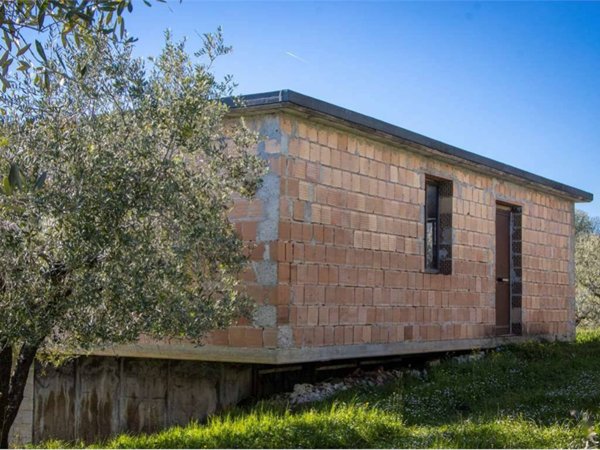 casa indipendente in vendita a Veroli in zona Giglio