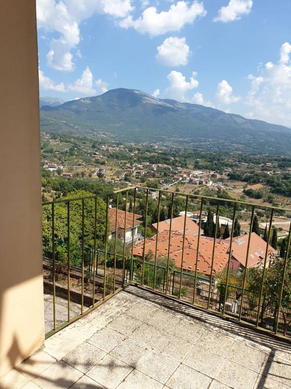 appartamento in vendita a Veroli in zona Case Scaccia