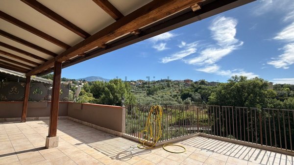 appartamento in vendita a Veroli in zona Sant'Angelo in Villa