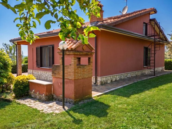 casa indipendente in vendita a Veroli in zona Fontana Fratta