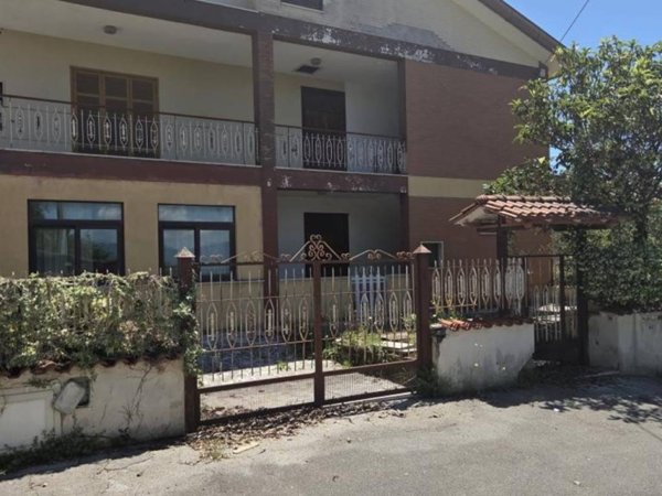 appartamento in vendita a Veroli in zona Madonna del Pianto