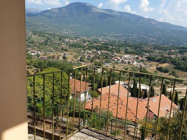 appartamento in vendita a Veroli in zona Case Scaccia