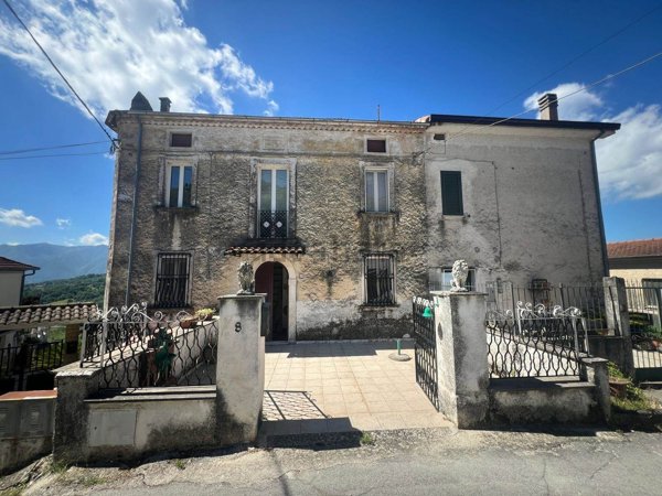esavano in vendita a Vicalvi