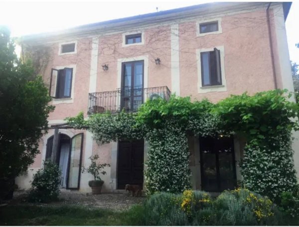 casa indipendente in vendita a Vicalvi