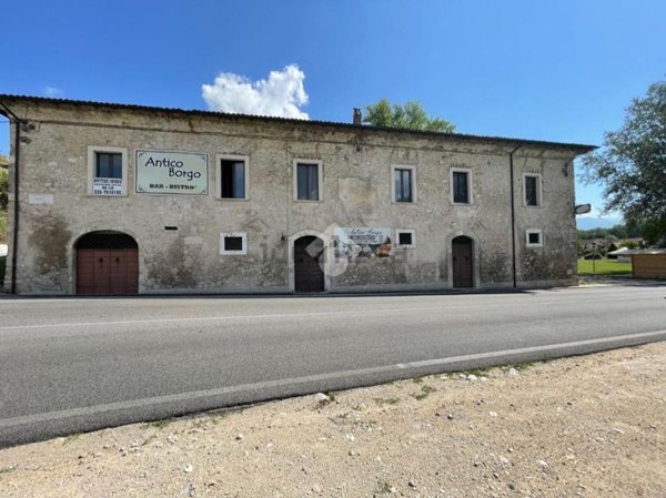 casa indipendente in vendita a Vicalvi