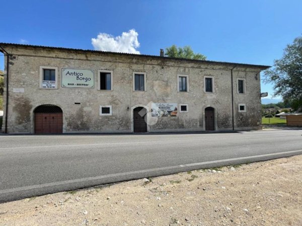 casa indipendente in vendita a Vicalvi