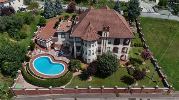 casa indipendente in vendita a Vicalvi