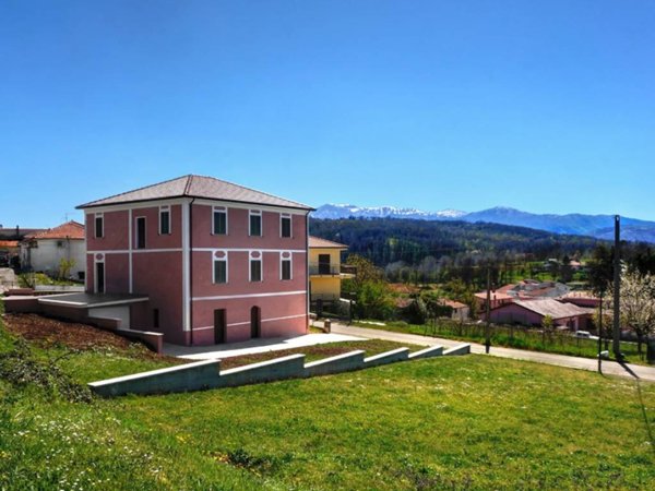 intera palazzina in vendita a Vicalvi