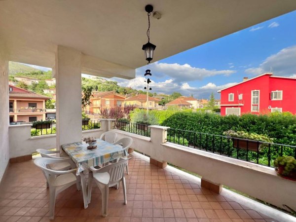 casa indipendente in vendita a Vicalvi