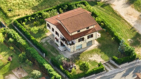 casa indipendente in vendita a Vicalvi