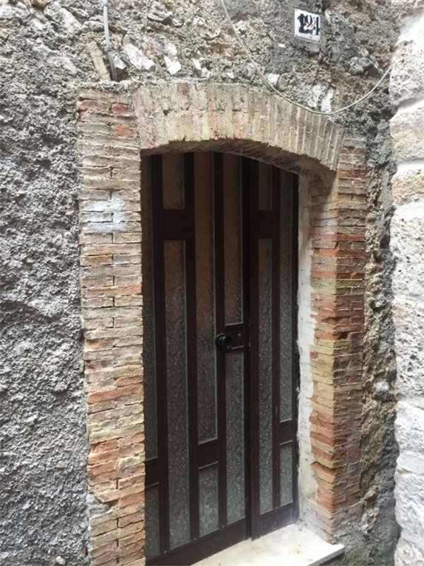 appartamento in vendita a Vico nel Lazio