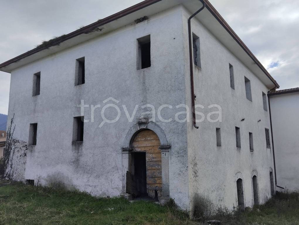 casa indipendente in vendita a Villa Latina